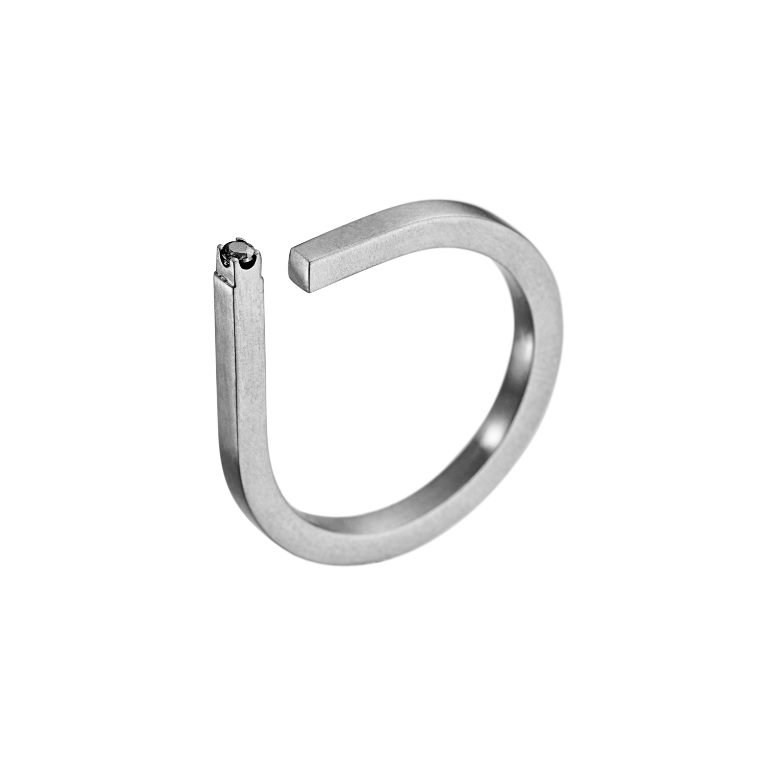GLOW.LONGSTONE_Silver_Black-diamond
