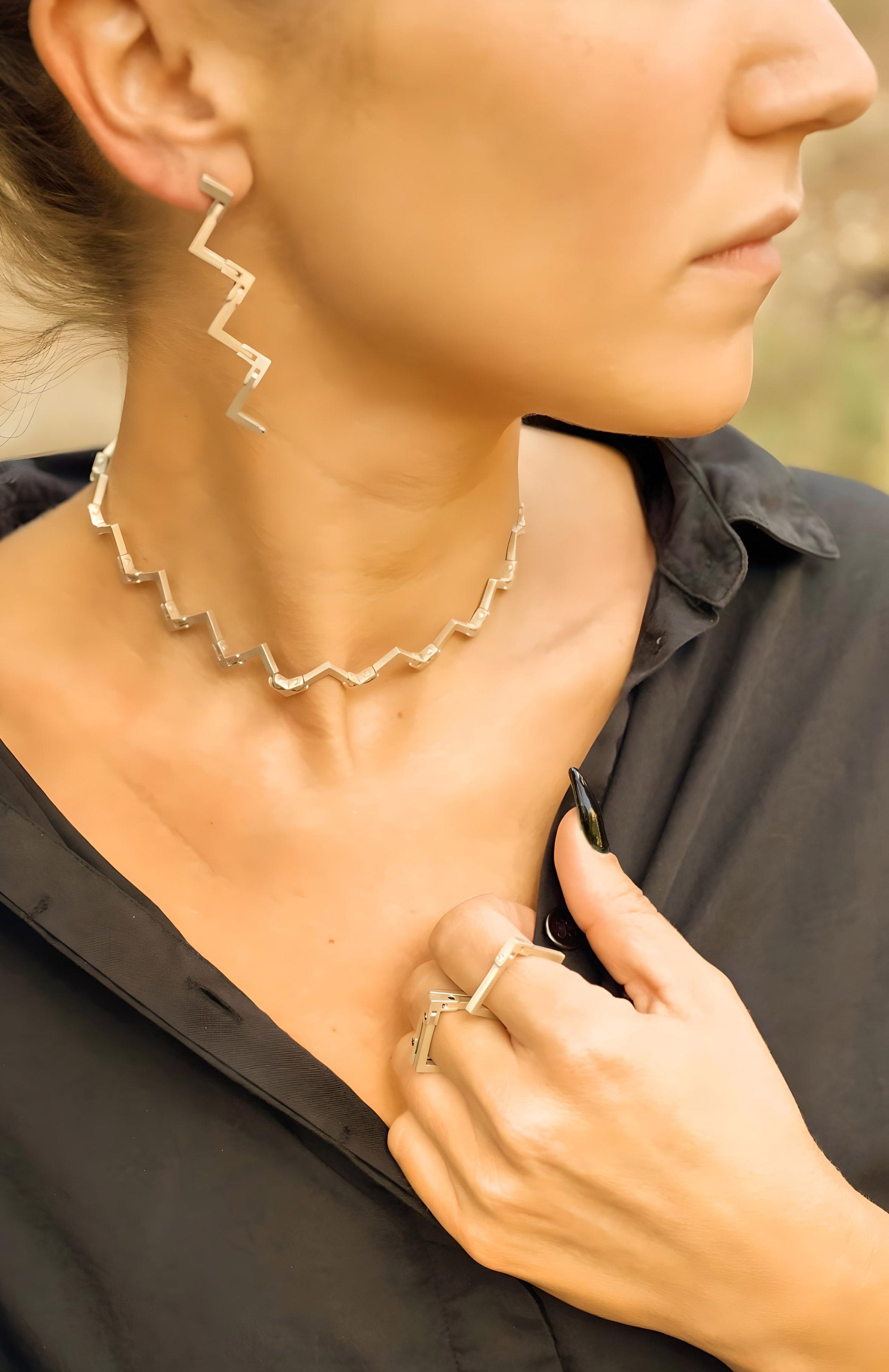 KNIGHT.COLLAR